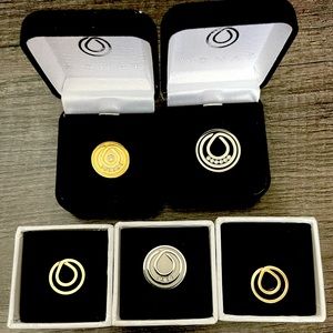 Monat Rank Pins